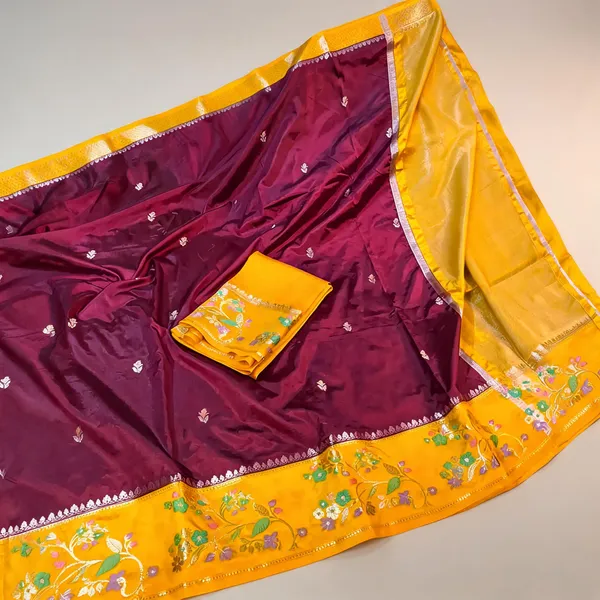 Maroon_Raw_Mango_Silk_Saree_With_Blouse_Piece_For_Women