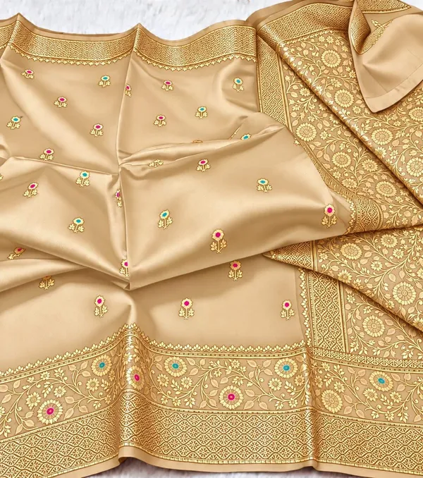 Beige_Raw_Mango_Silk_Saree_With_Blouse_Piece_For_Women