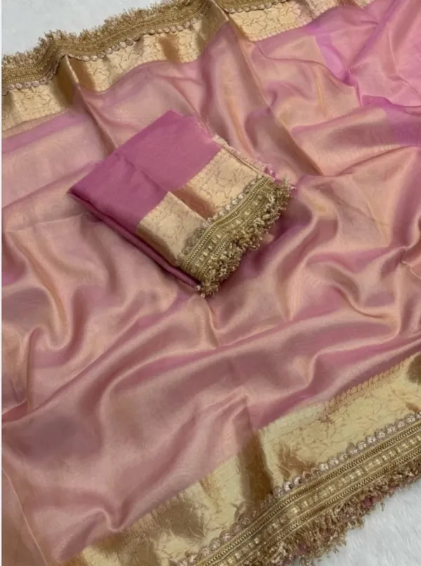 Light_Purple_Mashru_Silk_Saree_With_Blouse_Piece_For_Women