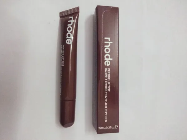 Rhode_Peptide_Lip_Tint_Espresso_Shea_Butter