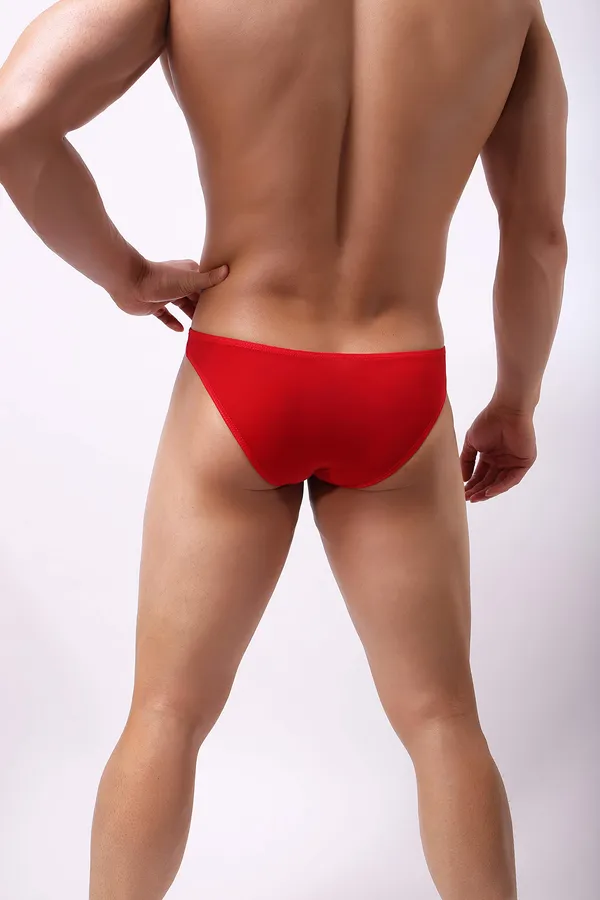 Red_Brief_Underwear_for_Men