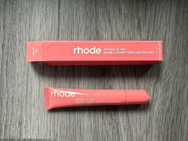 Rhode_Peptide_Lip_Tint_Peach_Shea_Butter