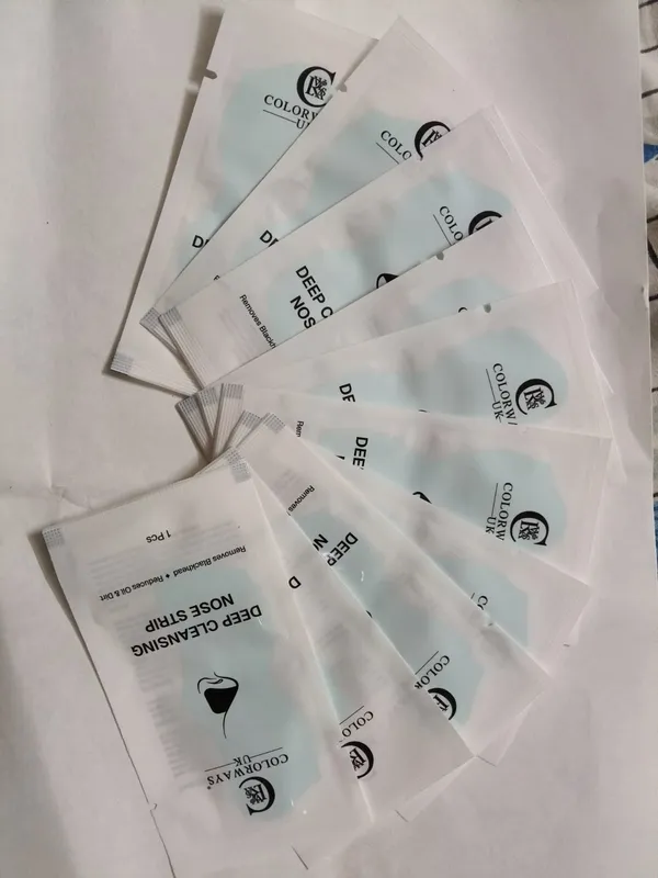 Colorways_UK_Hyaluronic_AcidCleansing_Nose_Strips