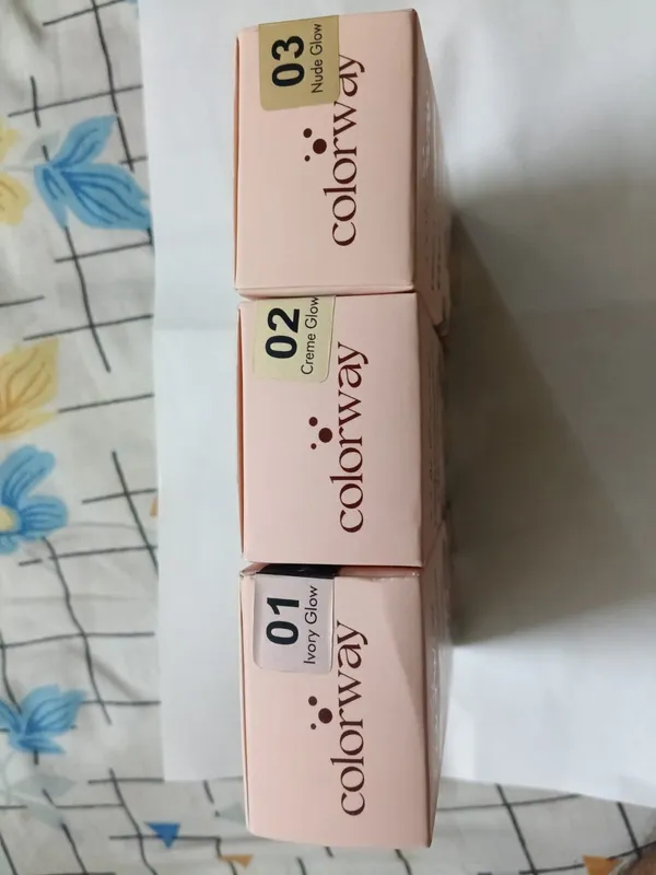 Colorway_Liquid_Foundation_3_Shade_Set