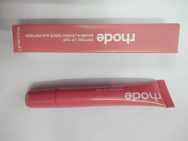Rhode_Peptide_Lip_Tint_Salty_Tan_Shea_Butter