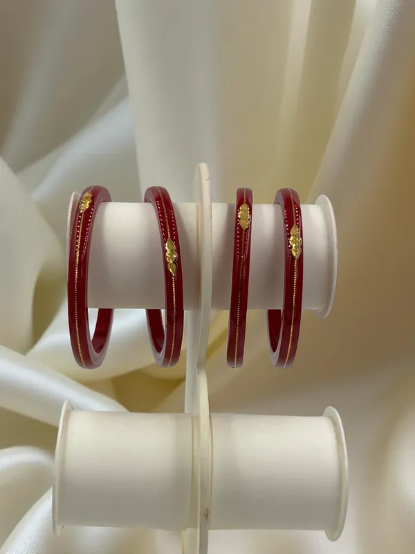 Maroon_Embellished_Bangle_Set_for_Women