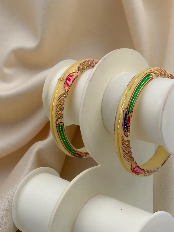 Shreenathji_Gold_Minimalist_Everyday_Traditional_Hand_Painted_22K_Gold_Bound_Cream_Plastic_Base_Bangles