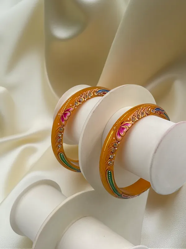 Shreenathji_Gold_Minimalist_Everyday_Traditional_Hand_Painted_22K_Gold_Bound_Light_Yellow_Plastic_Base_Bangles