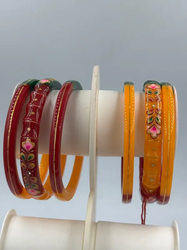 Shreenathji_Gold_Daily_Wear_&_Festive_Bangles_22K_Gold_Hand_Painted_Tri_Colour_Red,_Green_&_Orange_Bangle_Set_(Pack_of_6)