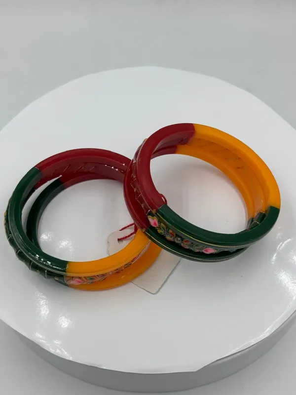 Shreenathji_Gold_Daily_Wear_&_Festive_Bangles_22K_Gold_Hand_Painted_Tri_Colour_Red,_Green_&_Orange_Bangle_Set_(Pack_of_6)