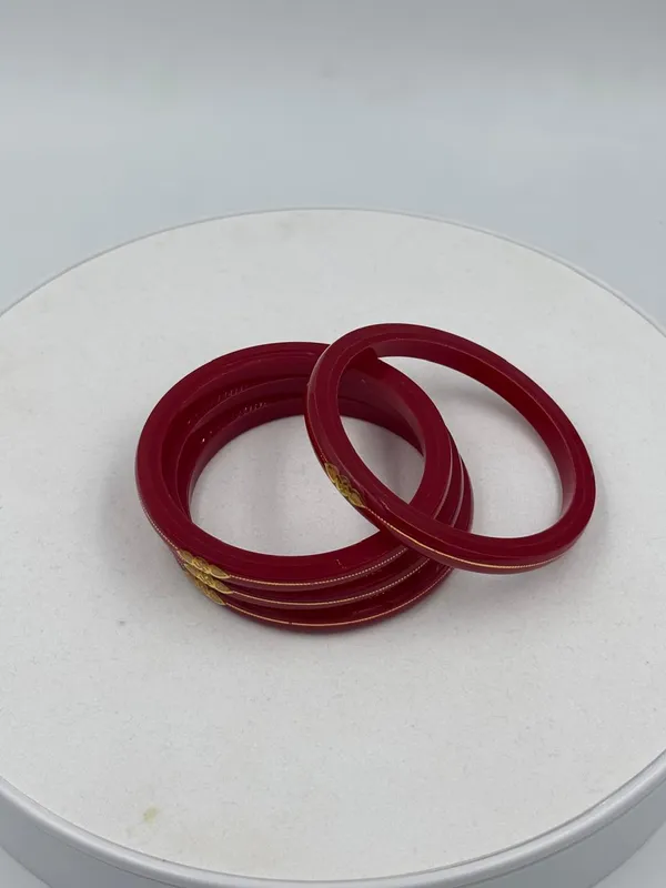 Maroon_Embellished_Bangle_Set_for_Women