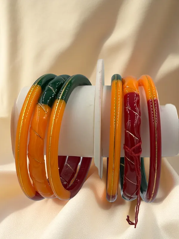 Multicolour_Glossy_Bangle_Set_for_Women