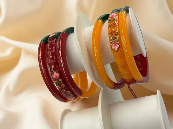 Shreenathji_Gold_Daily_Wear_&_Festive_Bangles_22K_Gold_Hand_Painted_Tri_Colour_Red,_Green_&_Orange_Bangle_Set_(Pack_of_6)