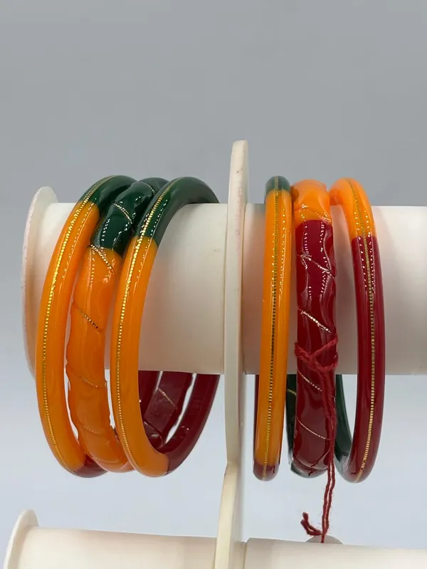 Multicolour_Glossy_Bangle_Set_for_Women
