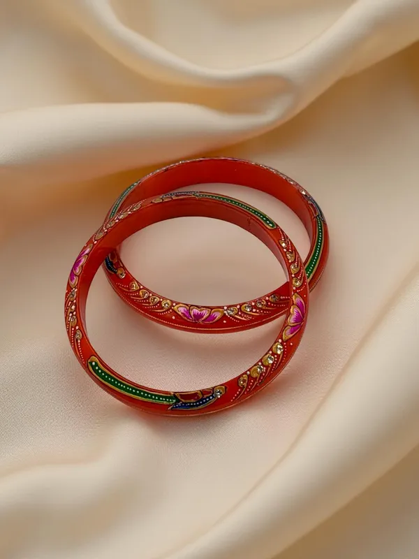 Red_Embellished_Traditional_Bangles_for_Women