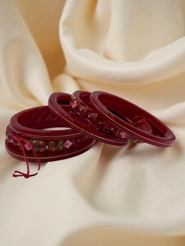 Shreenathji_Gold_Daily_Wear_&_Festive_Bangles_22K_Gold_Hand_Painted_Red_Colour_Bangle_Set_(Pack_of_6)