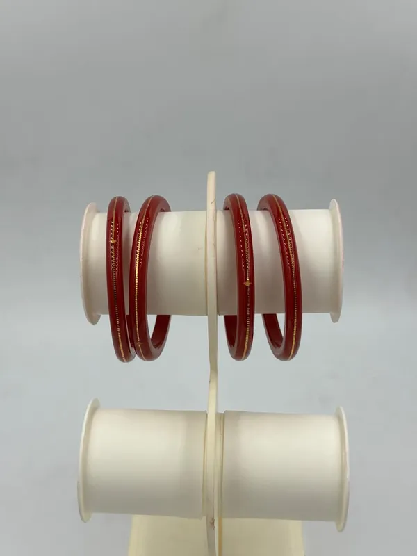 Maroon_Gold_Tone_Embellished_Bangle_Set_for_Women