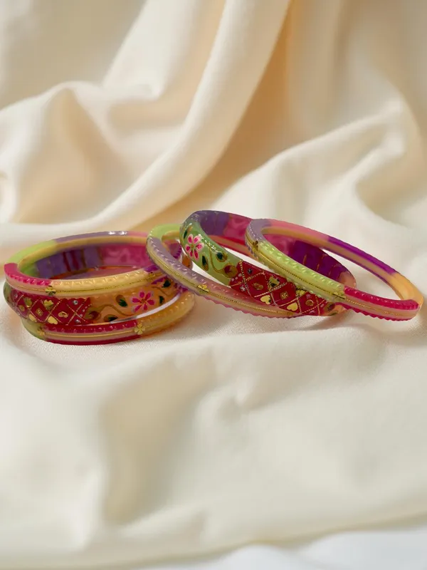 Shreenathji_Gold_Daily_Wear_&_Festive_Bangles_22K_Gold_Multi_Colour_With_Heart_Gold_Pcs_Bangle_Set_(Pack_of_6)