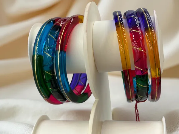Shreenathji_Gold_Daily_Wear_&_Festive_Bangles_22K_Gold_Trans_Multi_Colour_Bangle_Set_(Pack_of_6)