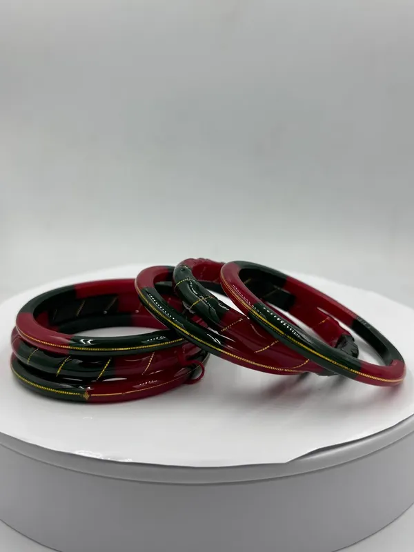 Maroon_Black_Embellished_Bangle_Set_for_Women