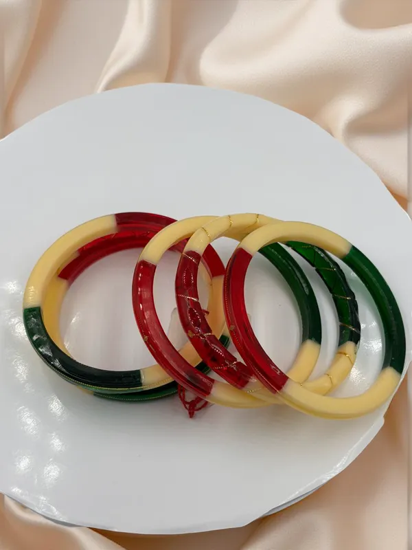 Multicolour_Traditional_Bangle_Set_for_Women