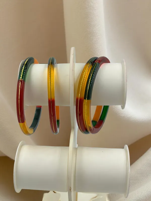 Multicolour_Glass_Traditional_Bangles_for_Women