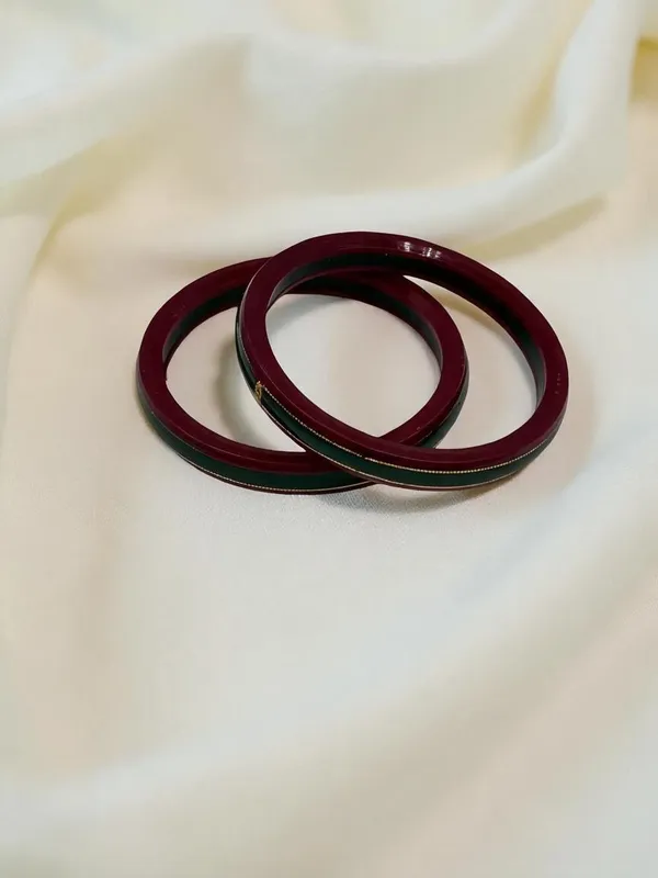 Red_&_Green_22K_Gold_Plastic_Churi_Bangle_Set_For_Women_Pack_Of_4