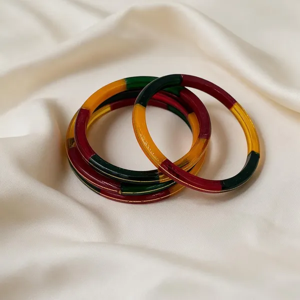 Multicolor_22K_Gold_Plastic_Transparent_Churi_Bangle_Set_For_Women_Pack_Of_4