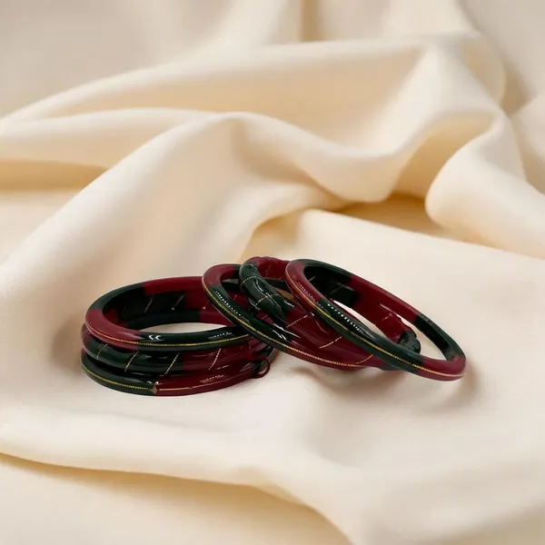 Red_&_Green_Gold-Tone_Plastic_Festive_Bangle_Set_For_Women_Pack_Of_6