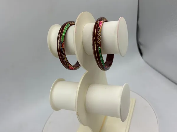 Shreenathji_Gold_Minimalist_Everyday_Traditional_Hand_Painted_22K_Gold_Bound_Maroon_Plastic_Base_Bangles_(Pack_Of_2)