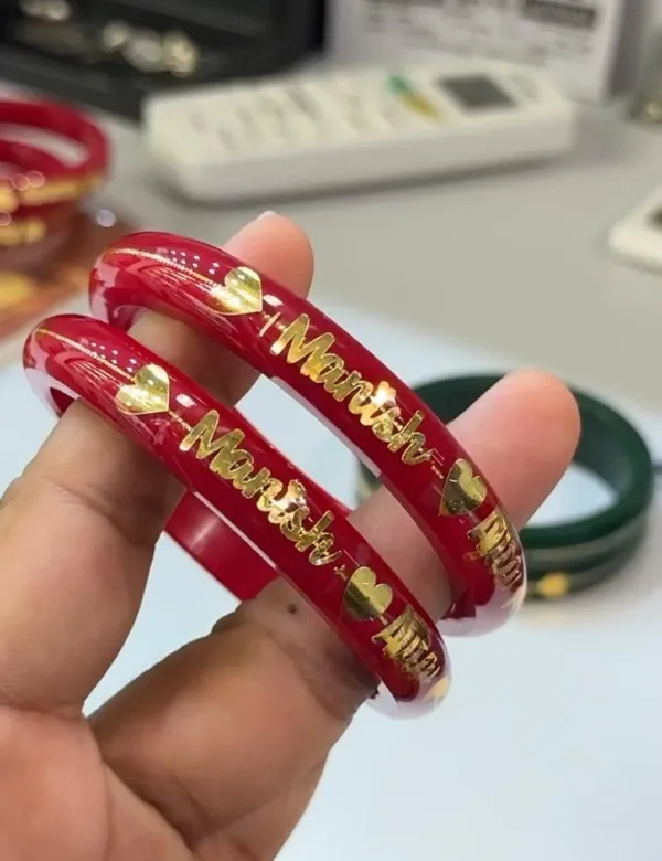 Red_Mummy_Lettered_Bangle_Set_for_Women