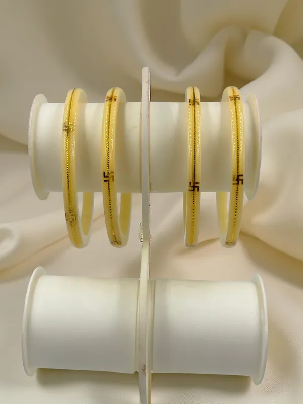 Yellow_Gold_Tone_Patterned_Bangles_for_Women