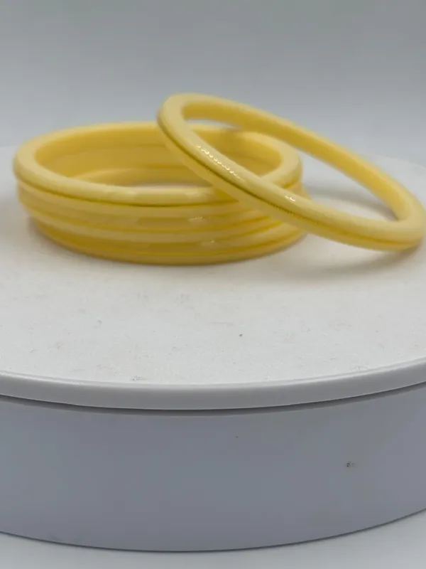 Shreenathji_Gold_Everyday_Luxury_Bangles___4_Pcs_Authentic_22K_Yellow_Gold_&_Cream_Ivory_Acrylic_Churi_Set_(Set_Of_4)