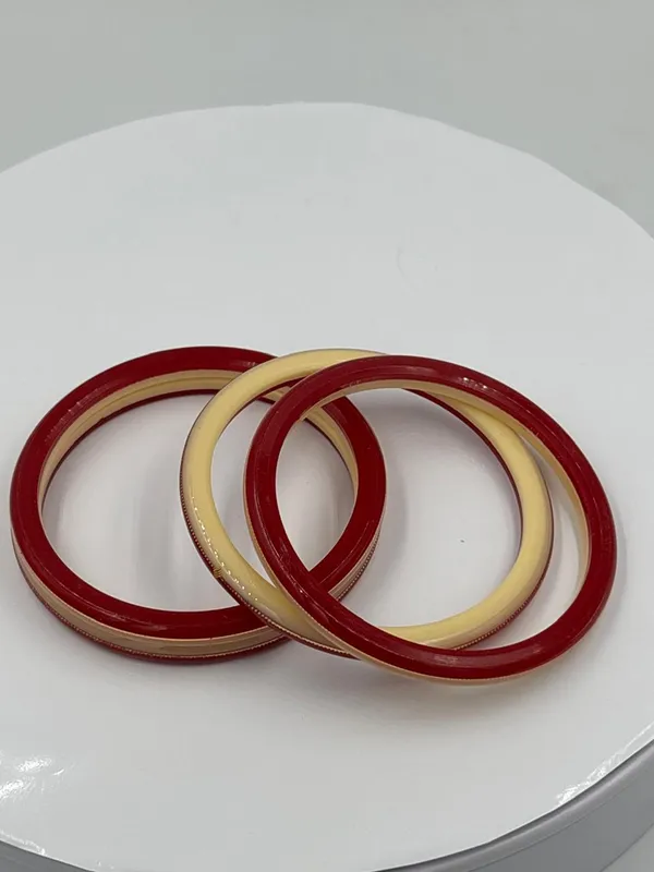 Maroon_And_Cream_Traditional_Bangles_Set_for_Women