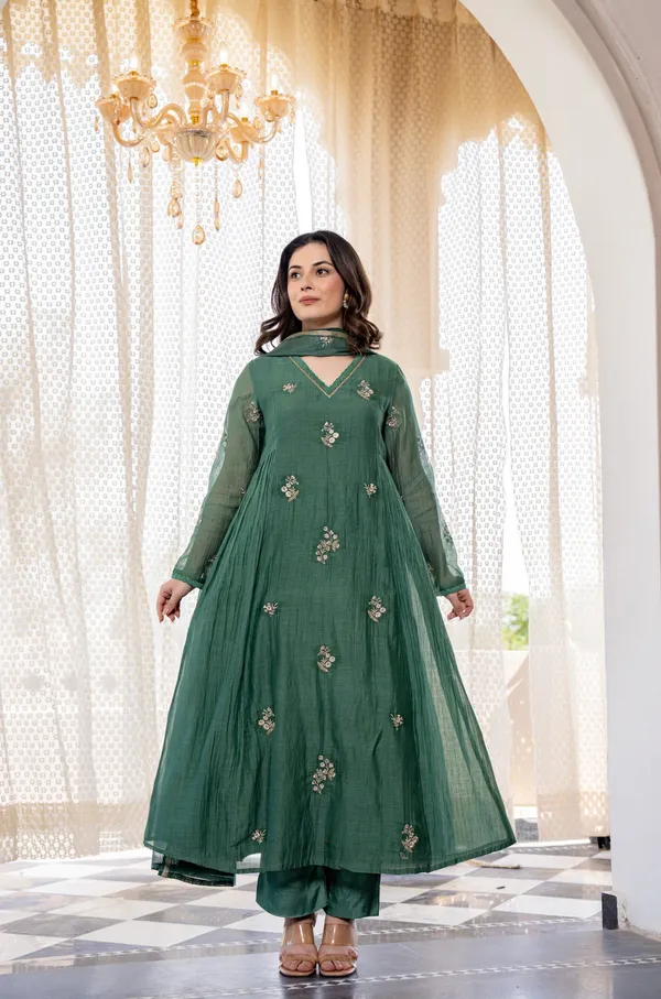Green_Embroidered_Anarkali_Kurta_Set_For_Women