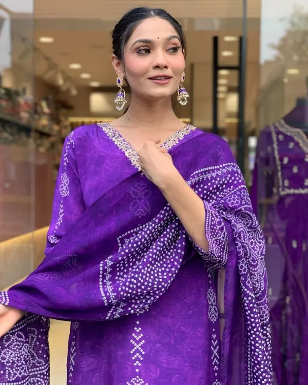 Purple_Printed_Straight_Kurta_Set_For_Women