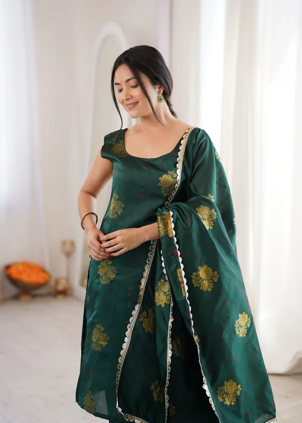 Green_Floral_Print_Ethnic_Suit_Set_For_Women