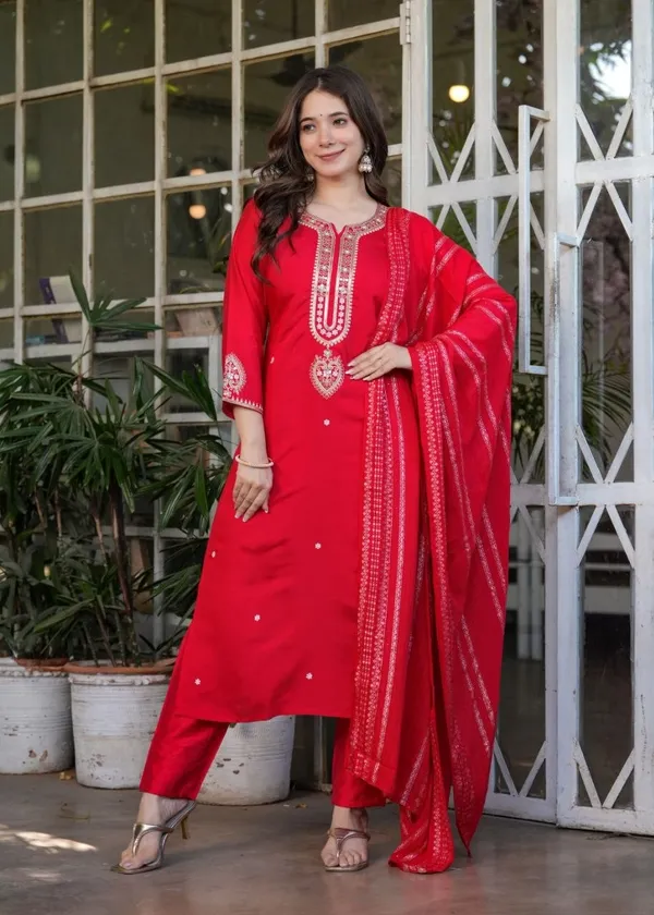 Red_Embroidered_Straight_Kurta_Set_For_Women