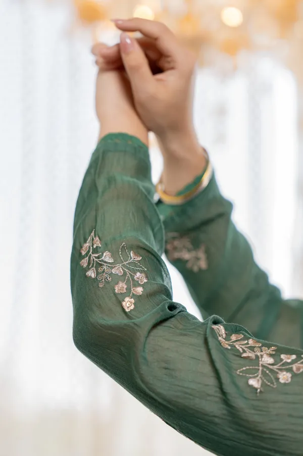 Green_Embroidered_Anarkali_Kurta_Set_For_Women