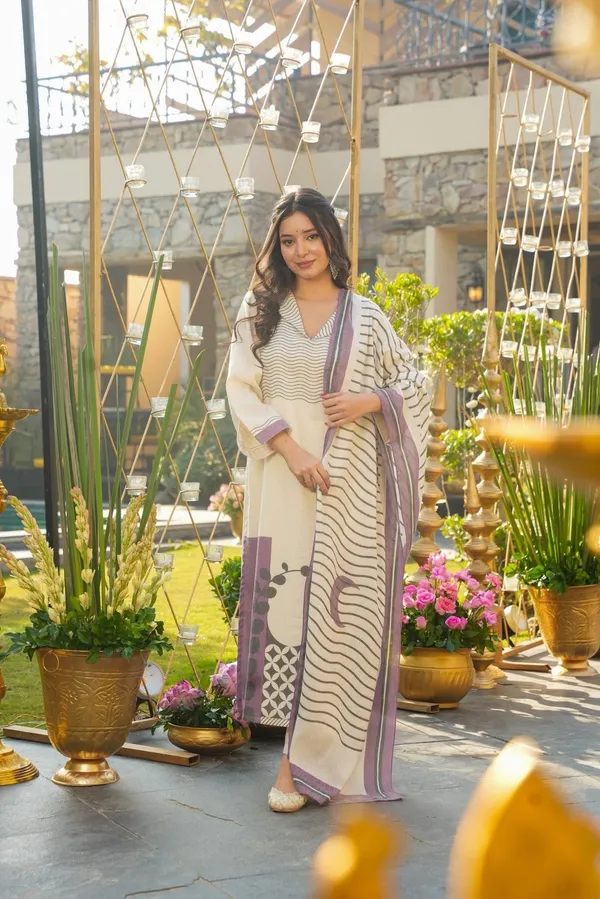 Cream_Printed_Straight_Kurta_Set_For_Women