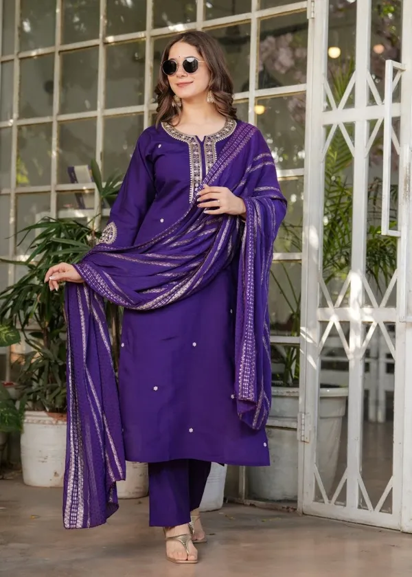 Purple_Embroidered_Kurta_Set_With_Dupatta_For_Women
