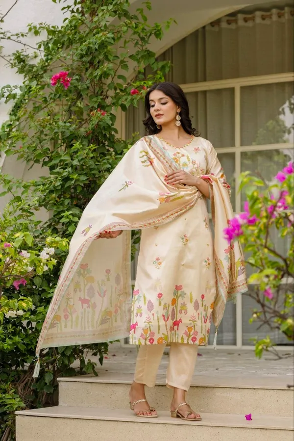Cream_Printed_Straight_Kurta_Set_For_Women