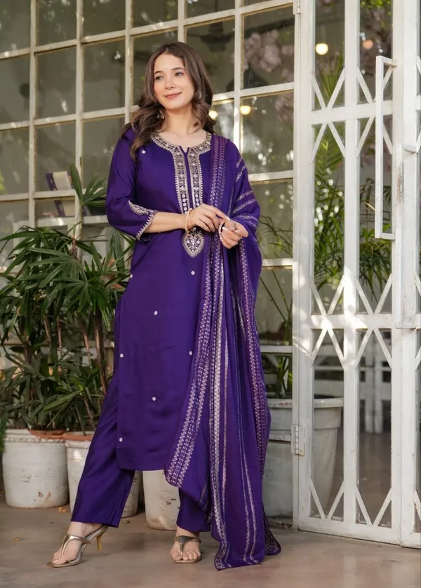 Purple_Embroidered_Kurta_Set_With_Dupatta_For_Women