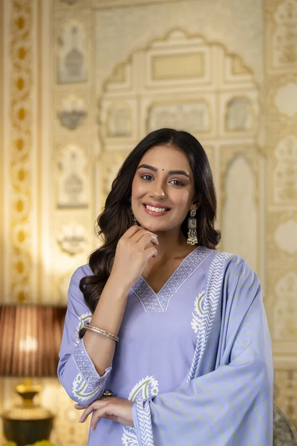 Lavender_Printed_Ethnic_Kurta_Set_For_Women