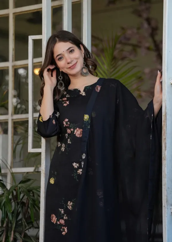 Black_Floral_Print_Kurta_Set_For_Women