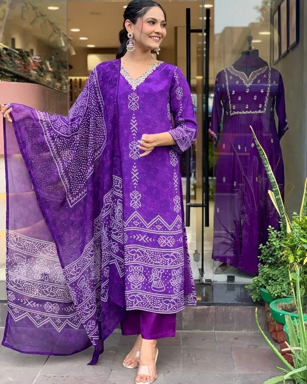 Purple_Printed_Straight_Kurta_Set_For_Women