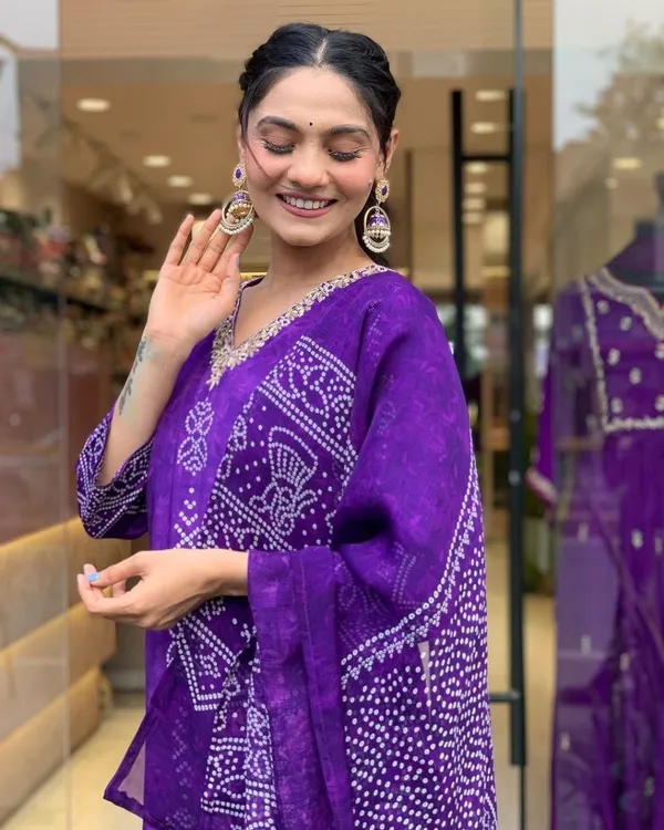 Purple_Printed_Straight_Kurta_Set_For_Women