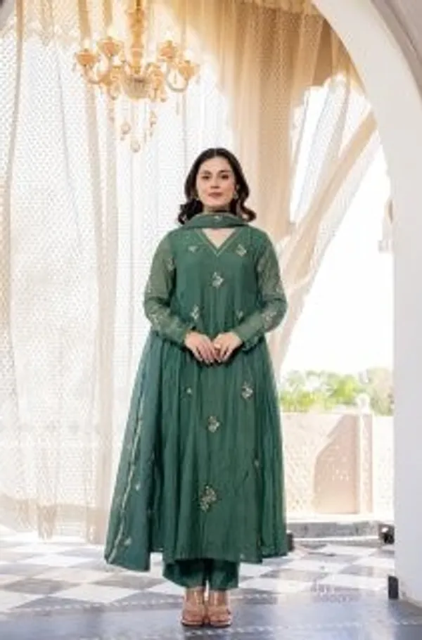 Green_Embroidered_Anarkali_Kurta_Set_For_Women
