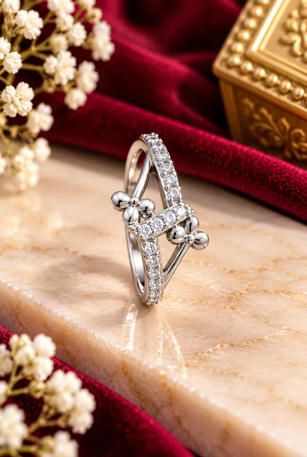 Silver_Tone_Crystal_Floral_Statement_Ring