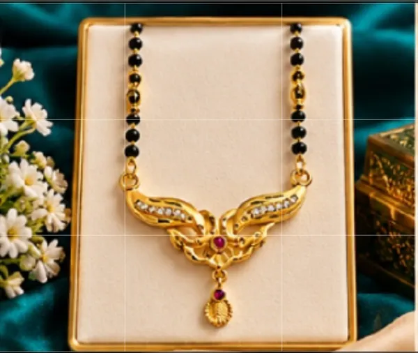 Gold_Tone_Beaded_Necklace_for_Women